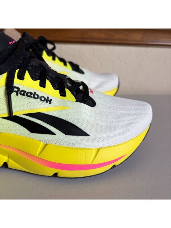 Reebok Zignition Sneakers Electric Yellow Black Men\'s US 8 100228713 Running Spr main image 9